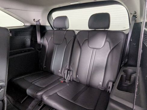 Used 2025 Kia Sorento EX w/ Panoramic Sunroof Package image 28