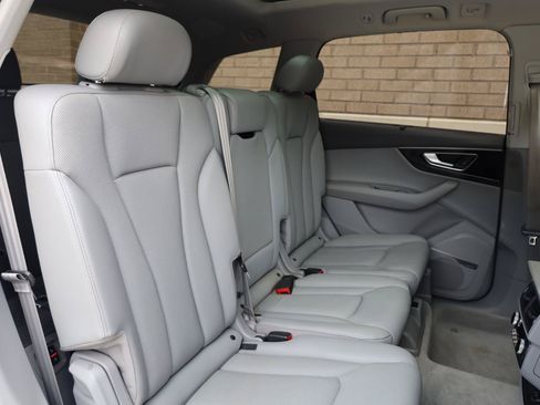 Used 2017 Audi Q7 3.0T Premium Plus AWD/4WD image 26