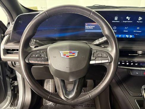Used 2024 Cadillac XT4 Premium Luxury AWD/4WD image 31