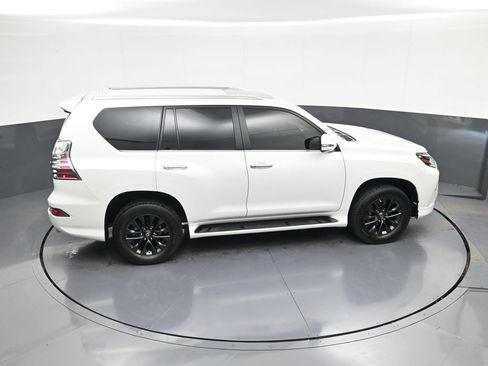 Used 2022 Lexus GX 460 Premium w/ Premium Plus Package AWD/4WD image 32