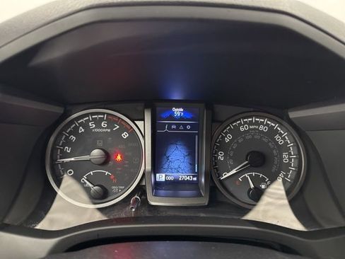 Used 2023 Toyota Tacoma TRD Sport image 29