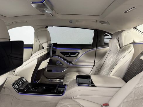 Used 2022 Mercedes-Benz Maybach S 580 4MATIC image 28