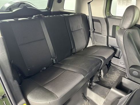 Used 2014 Toyota FJ Cruiser 4WD w/ Upgrade Package image 27