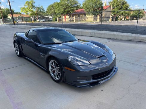 Used 2009 Chevrolet Corvette Z06 w/ Preferred Equipment Group RWD image 7
