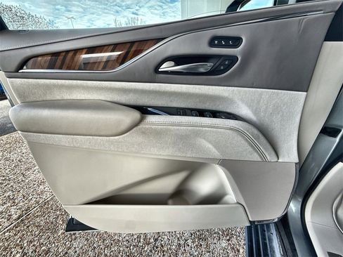 Certified 2024 Cadillac Escalade Sport Platinum w/ Heavy-Duty Trailer Package image 21