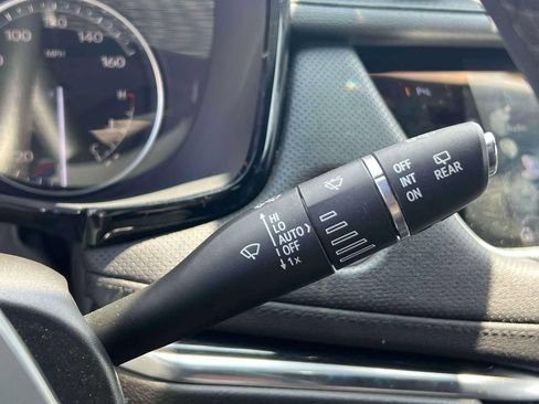 Used 2023 Cadillac XT5 Premium Luxury AWD/4WD image 25