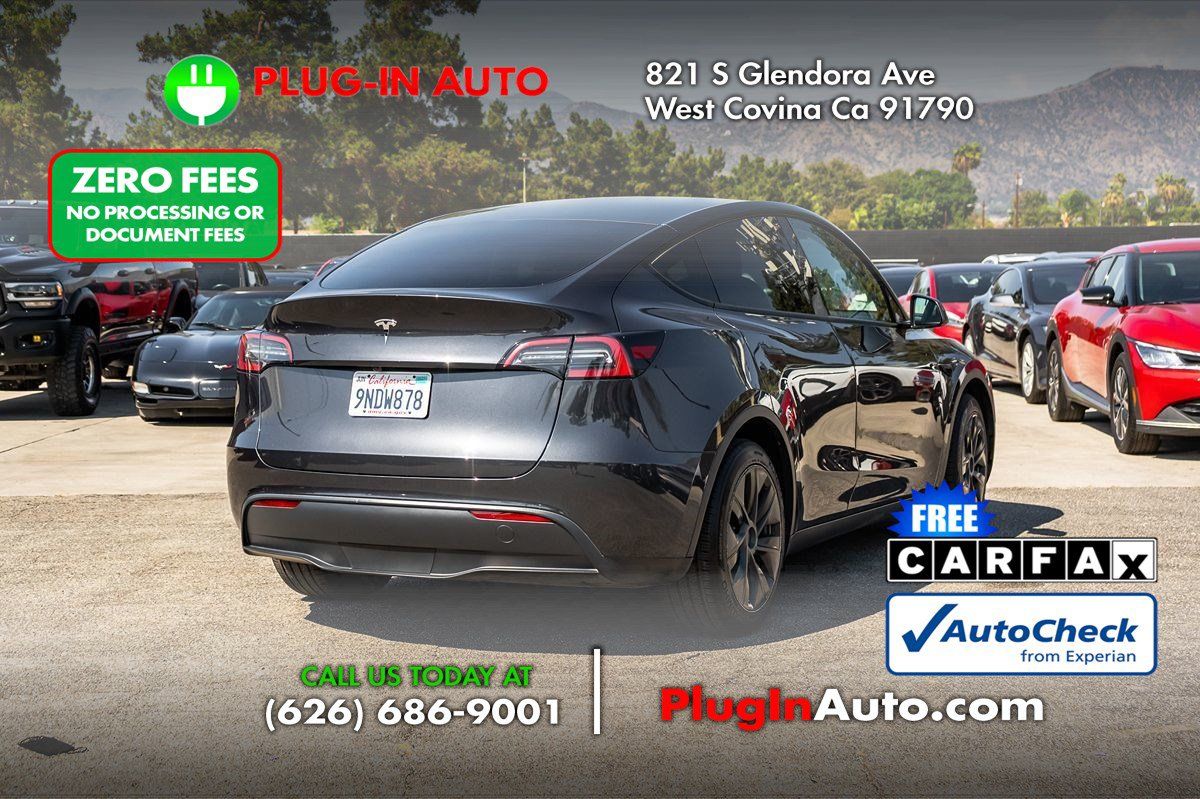 Used 2024 Tesla Model Y Long Range RWD image 5
