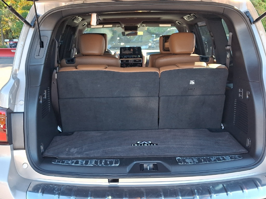 Used 2023 INFINITI QX80 Sensory w/ Cargo Package AWD/4WD image 31