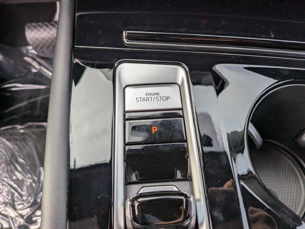 Certified 2026 Volkswagen Atlas Cross Sport SE FWD image 24