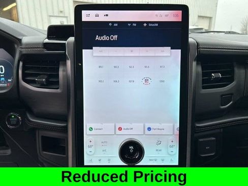 Used 2023 Ford Expedition Platinum AWD/4WD image 22