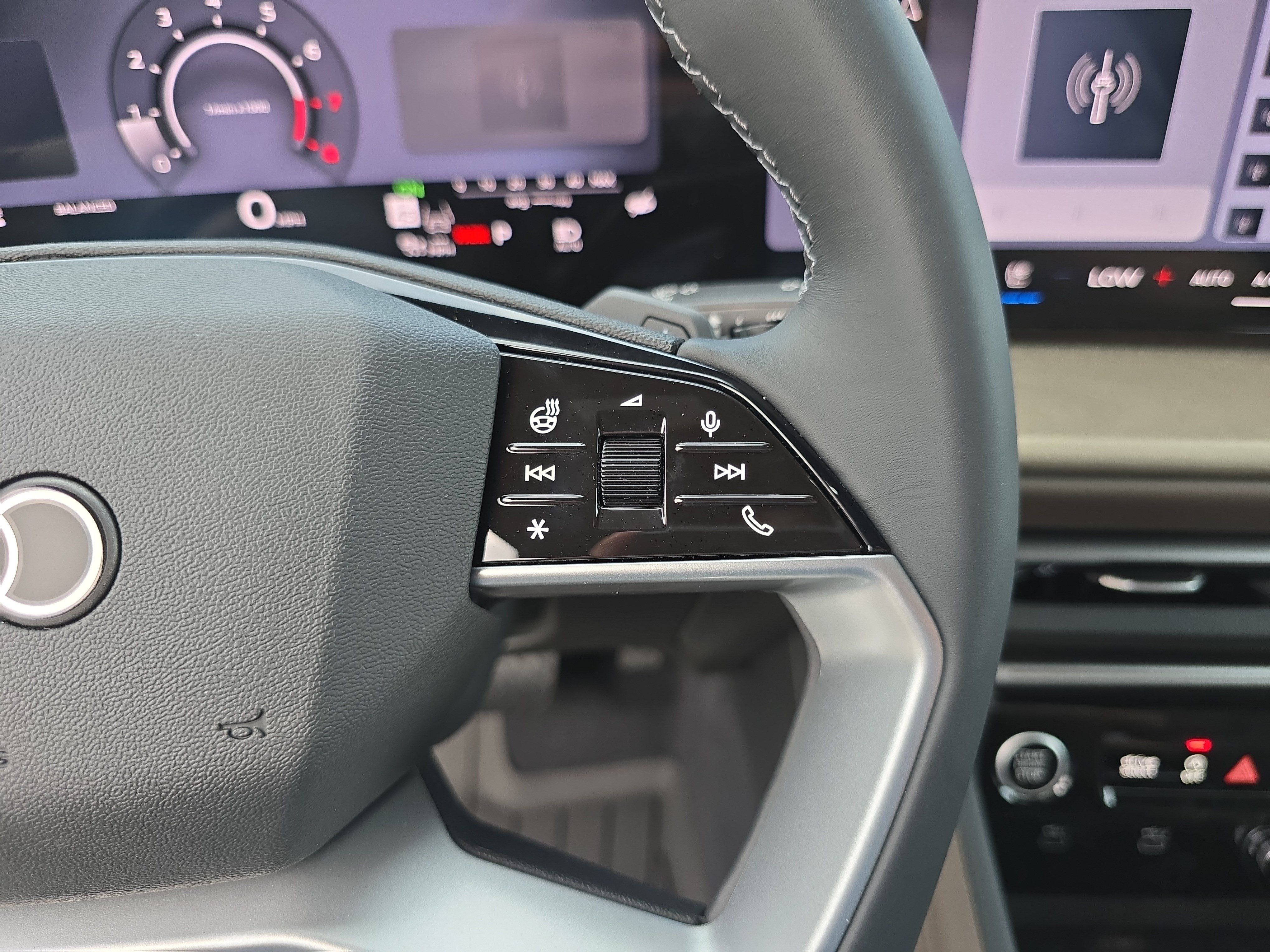 New 2026 Audi Q5 Prestige AWD/4WD image 18