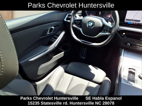 Used 2025 BMW 330i xDrive Sedan AWD/4WD image 23