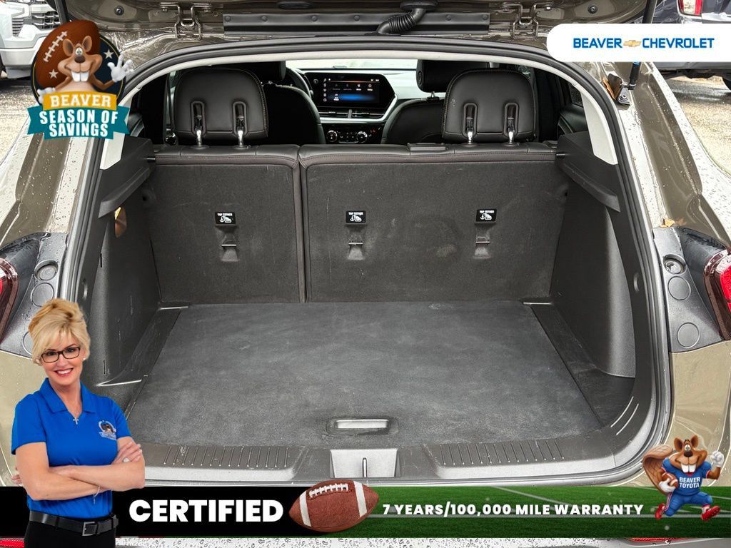 Used 2024 Chevrolet Trax ACTIV w/ Sunroof Package FWD image 11