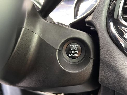 Used 2019 Jeep Compass Limited w/ Advanced Safety Group AWD/4WD image 27