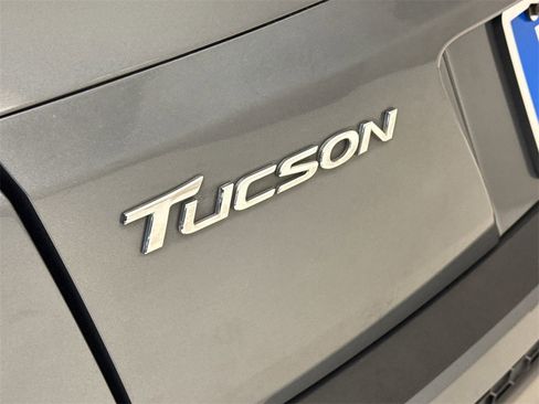 Used 2016 Hyundai Tucson Sport image 12