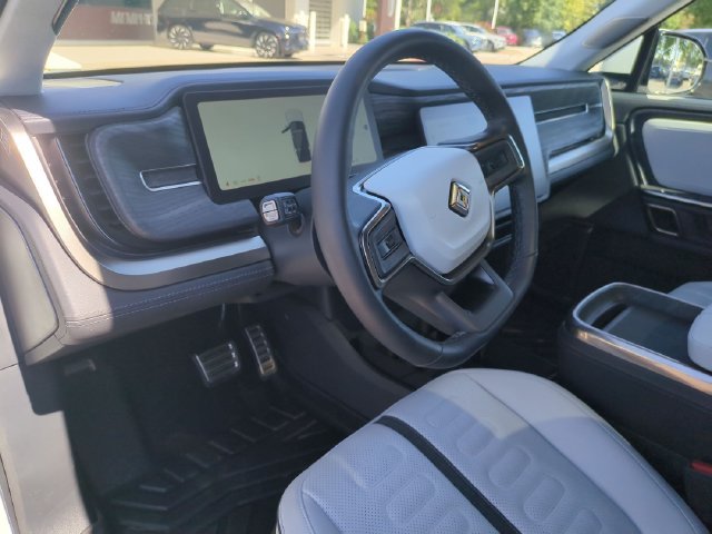 Used 2023 Rivian R1S Adventure Quad AWD/4WD image 13