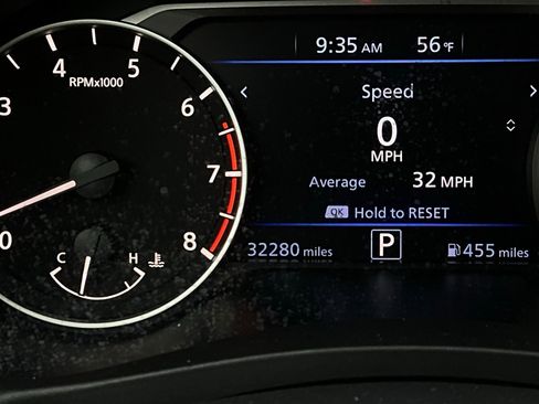 Used 2025 Nissan Altima 2.5 SR image 37