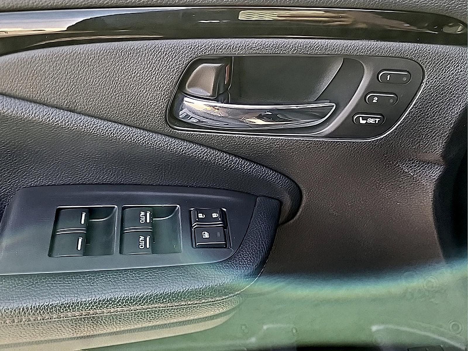 Used 2020 Honda Pilot Black Edition image 16