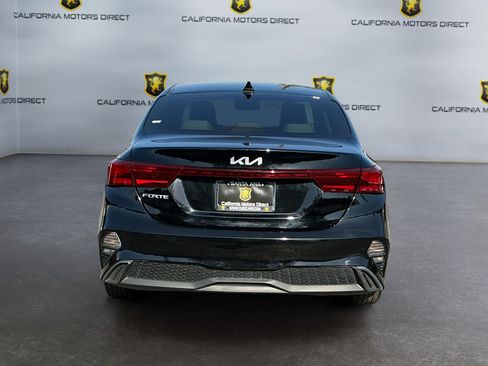 Used 2023 Kia Forte LXS FWD image 6