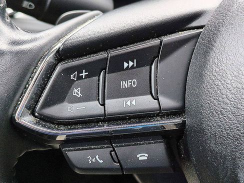 Used 2024 MAZDA CX-5 AWD 2.5 S w/ Premium Package image 17