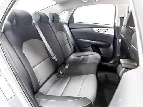 Used 2024 Kia Forte LXS FWD image 36