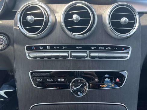 Used 2021 Mercedes-Benz C 300 4MATIC Sedan image 28