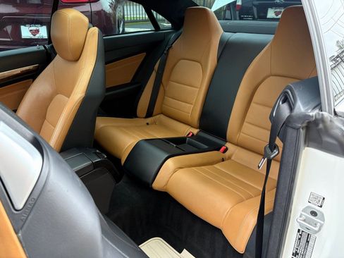 Used 2016 Mercedes-Benz E 550 Coupe w/ Premium 2 Package image 32