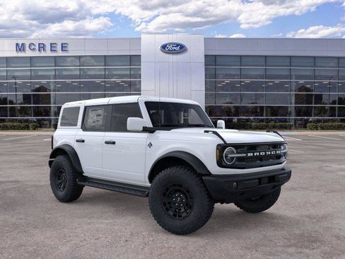 New 2026 Ford Bronco Outer Banks w/ Sasquatch Package AWD/4WD image 7