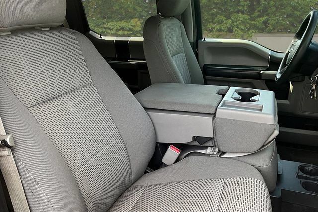 Used 2017 Ford F150 XLT AWD/4WD image 26