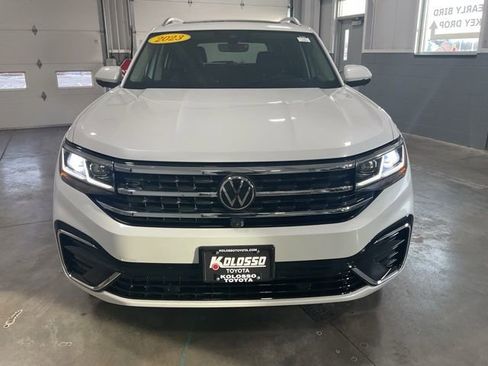 Used 2023 Volkswagen Atlas SEL Premium image 2