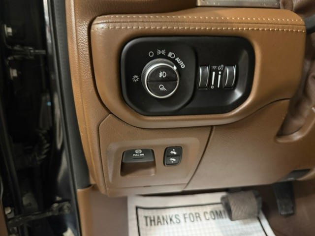 Used 2019 RAM 1500 Limited AWD/4WD image 44