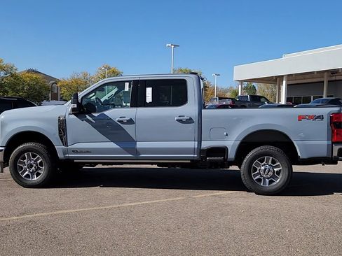 New 2026 Ford F250 Lariat w/ FX4 Off-Road Package AWD/4WD image 11