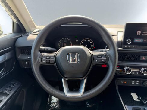 Used 2025 Honda CR-V EX image 17