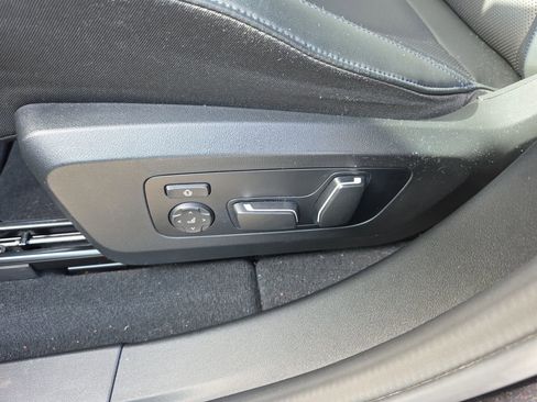 Used 2025 BMW X3 M50 w/ Premium Package image 23