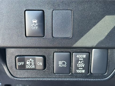 Used 2023 Toyota Tacoma TRD Sport image 27