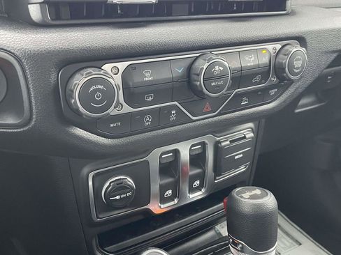 New 2026 Jeep Wrangler Sport AWD/4WD image 31