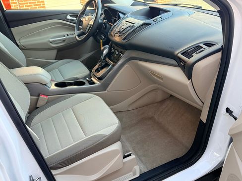 Used 2013 Ford Escape SE image 27