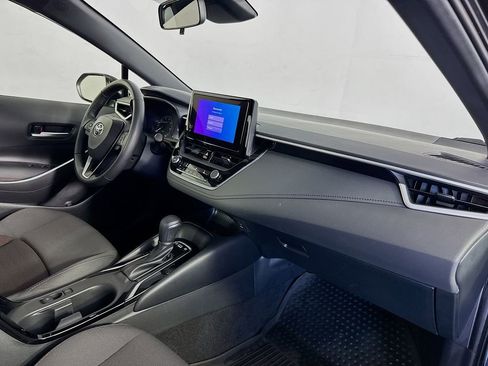 Used 2025 Toyota Corolla SE image 31