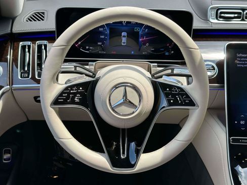 Certified 2023 Mercedes-Benz S 580 4MATIC Sedan image 12