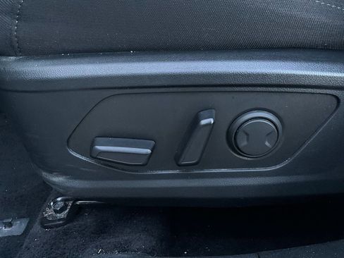 Used 2025 Hyundai Tucson SEL image 11