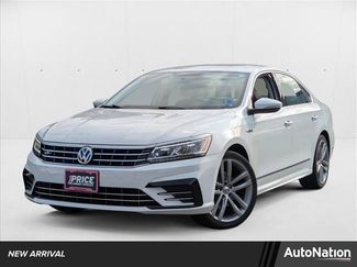 Used 2017 Volkswagen Passat 1.8T R-Line w/ R-Line Lighting Package image 1