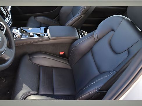 Certified 2024 Volvo S90 T8 Ultimate image 6