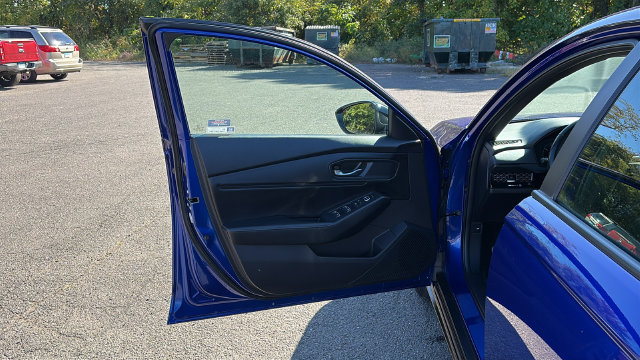 Used 2024 Honda Accord Sport image 8