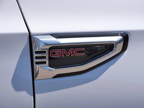 New 2026 GMC Yukon XL Denali w/ Denali Reserve Package AWD/4WD image 26