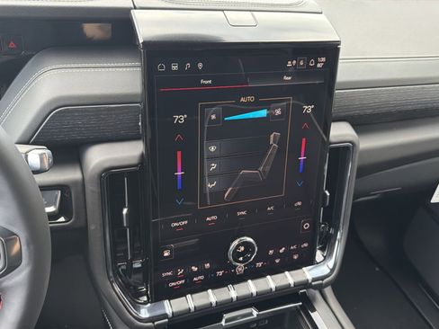 New 2026 GMC Yukon XL AT4 Ultimate image 21