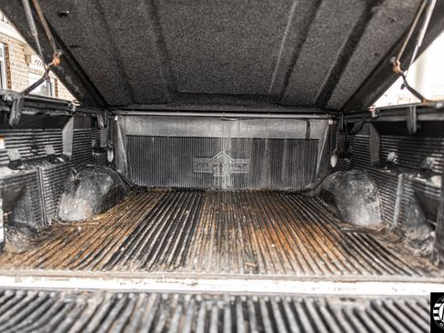 Used 2013 Ford F150 Platinum image 11