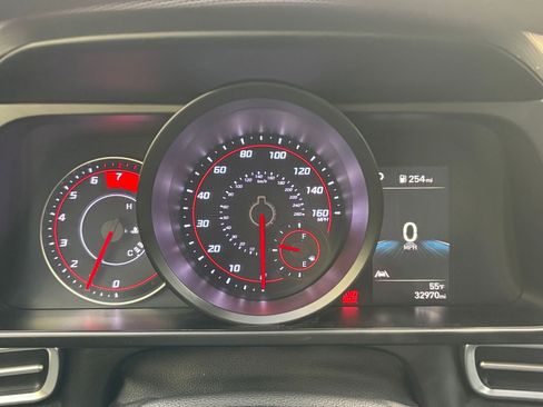 Used 2021 Hyundai Elantra SEL image 45