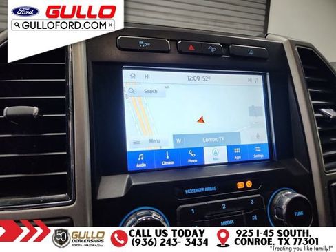 Used 2020 Ford F350 Lariat w/ Chrome Package image 24