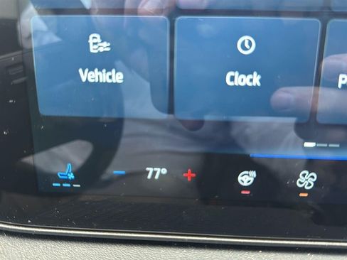 Used 2025 Ford Mustang Premium RWD image 32