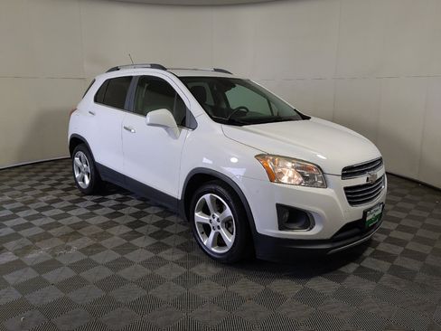 Used 2015 Chevrolet Trax LTZ FWD image 13